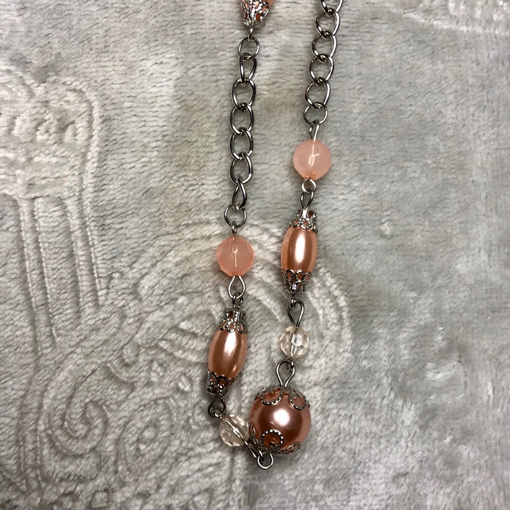 Silver necklace pink pearls